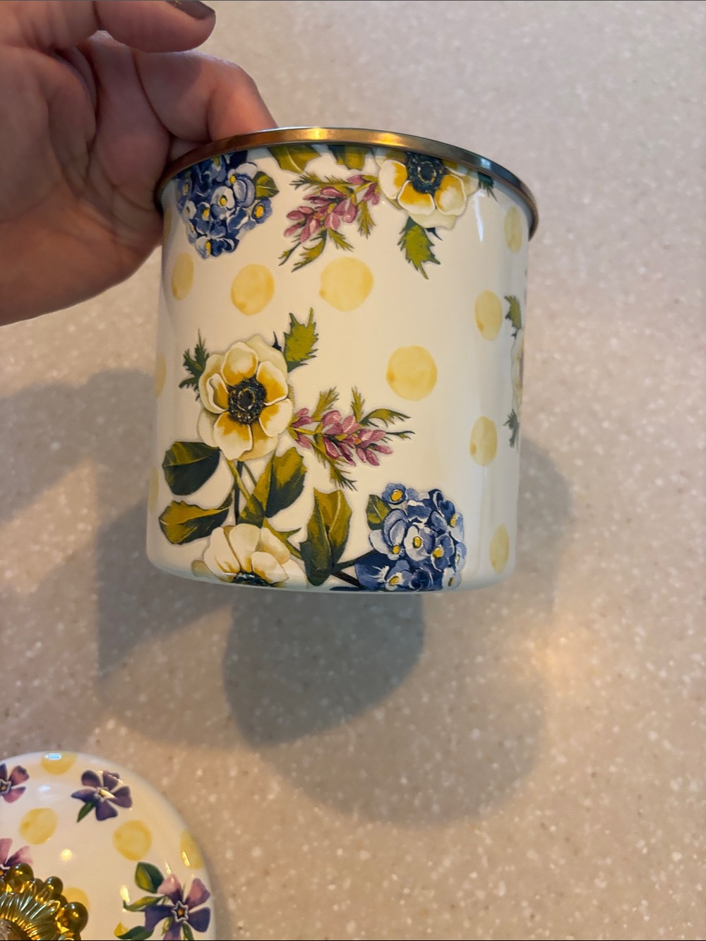 MacKenzie-Childs Floral canister with Glass Knob - White & Yellow - Picture 6 of 8